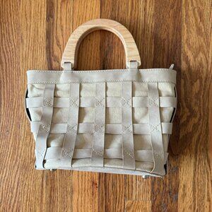Joy Susan Cora Cage Wood Handle Bag. Sand color.